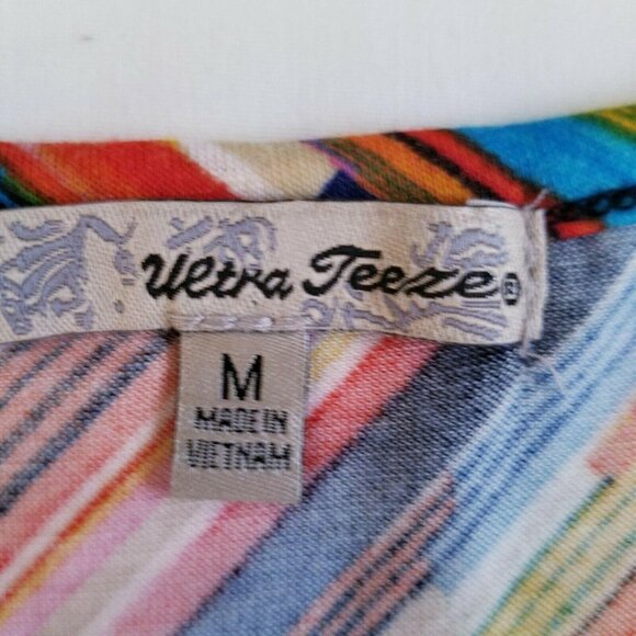 Ultra Teeze Women's Caged Neck Sleeveless Multicolor Blouse Size Medium - Picture 5 of 7